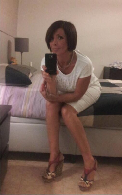GILF EMPIRE 