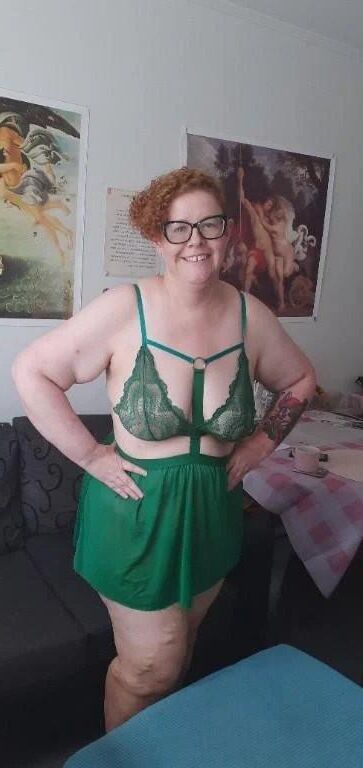 Kiwi Slut Liz