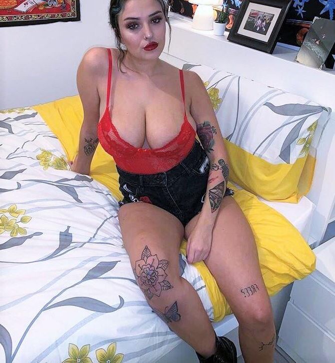 Slutty Mommy 