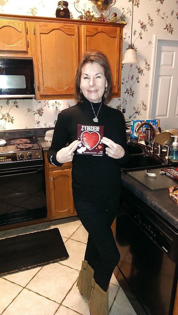 Amateur Hotwife Cathy