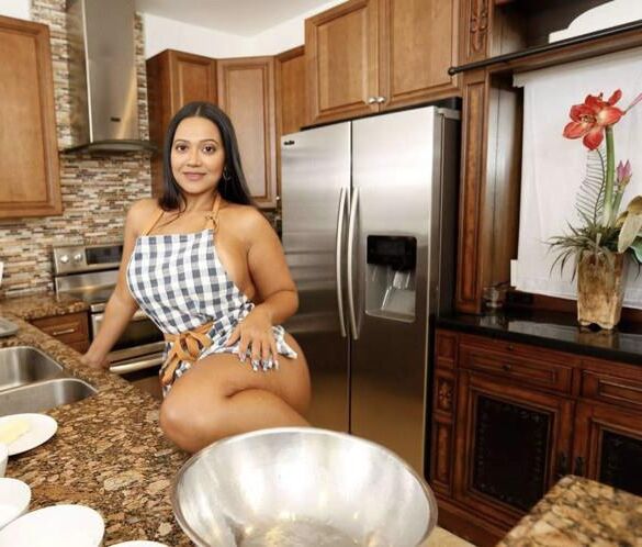 Amateur Indian Canadian MILF