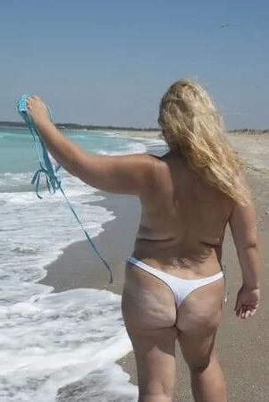 Mature Slutty Hotwife Desiree B