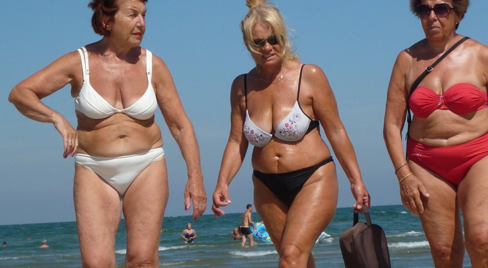 les mamans (principalement des bikini de plage)