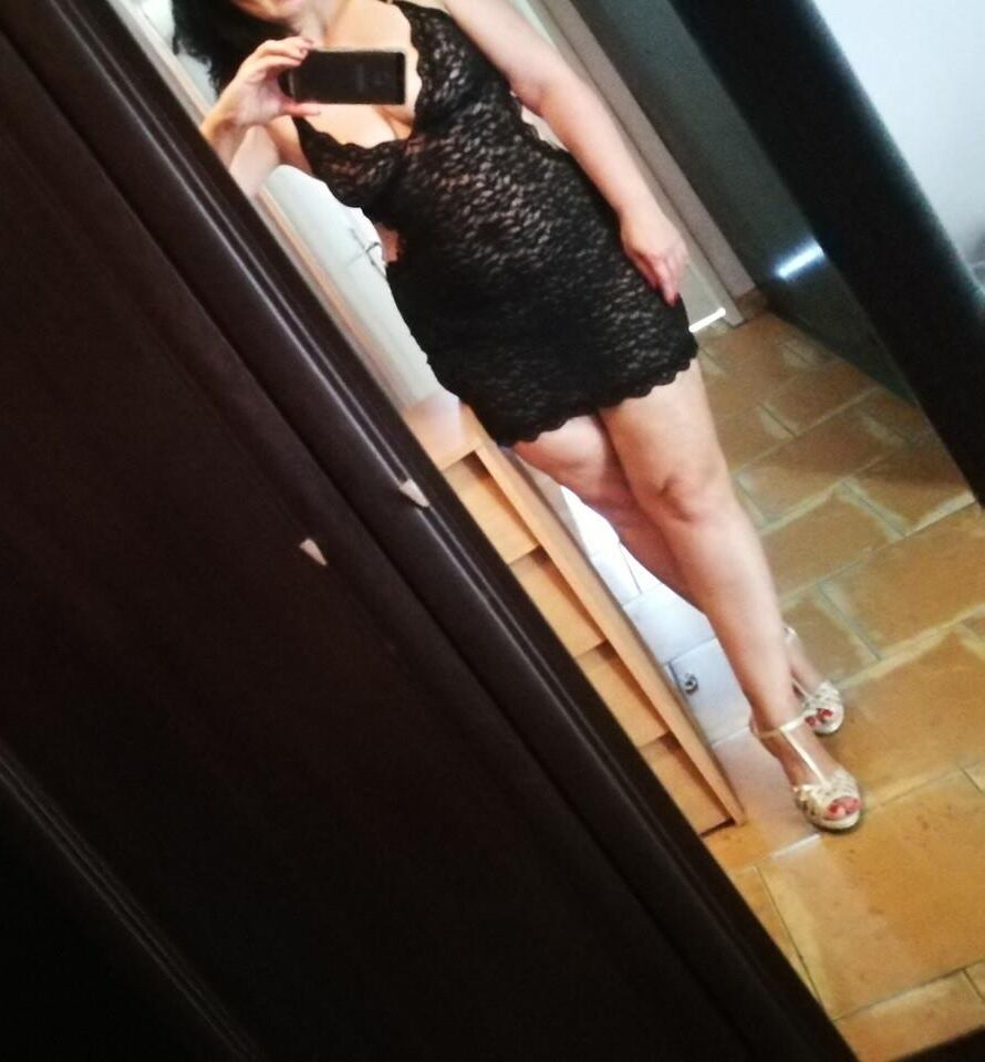 yo Mature Teasing