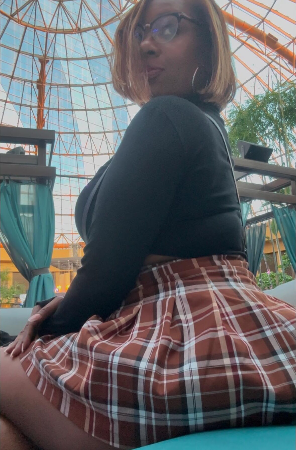 Grown Ebony Mature