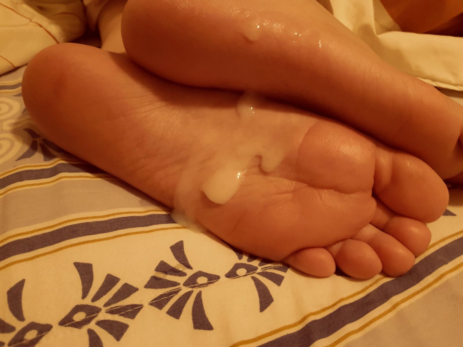 Littlekissmuffin's Toes