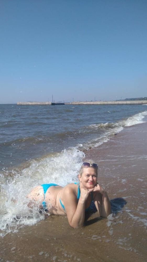Russian MILFs