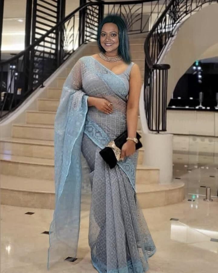 Any ID of this amateur Indian MILF gone wild ?