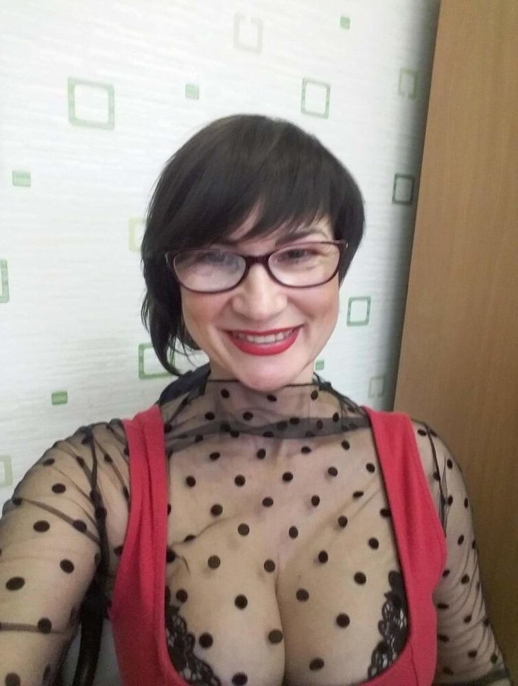 Catrin Russian MILF