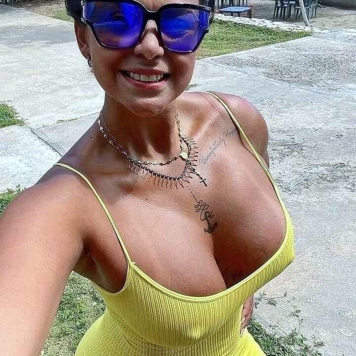 Granny Milf see throut 