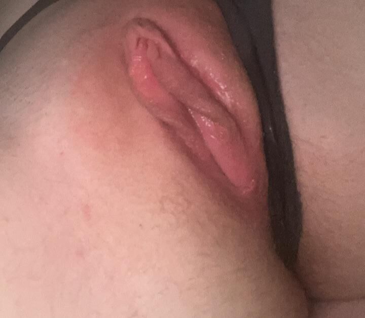 Wet Cunts 