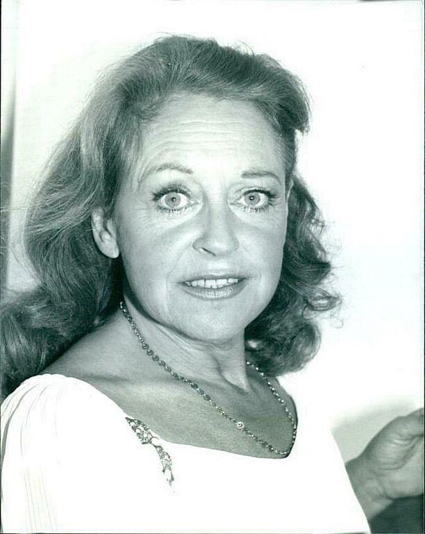 DIANA COUPLAND