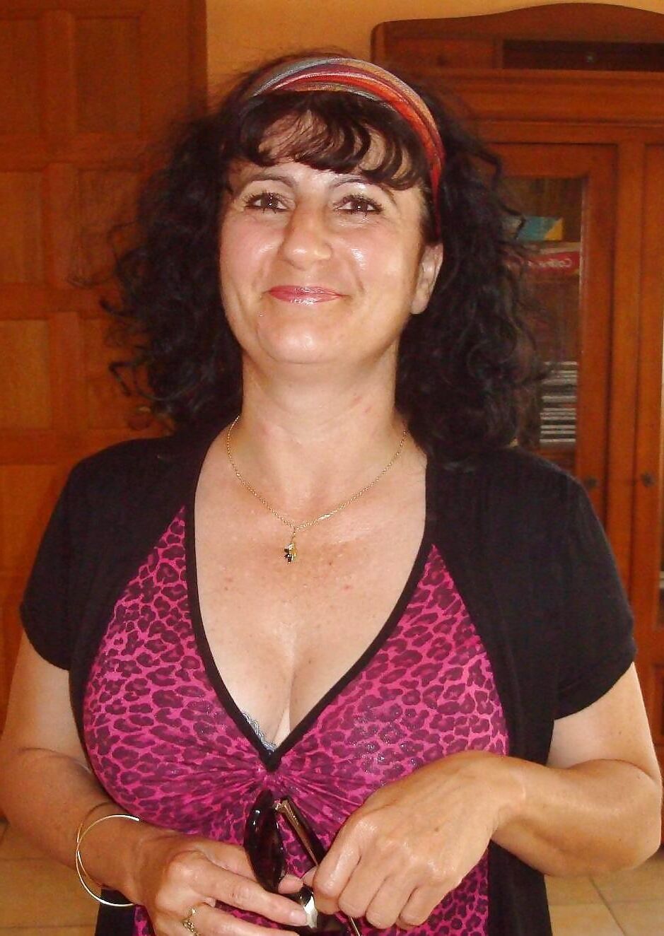 French mature Veronique