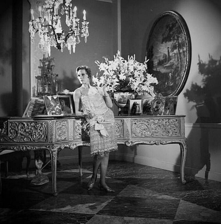 JULIE ANDREWS