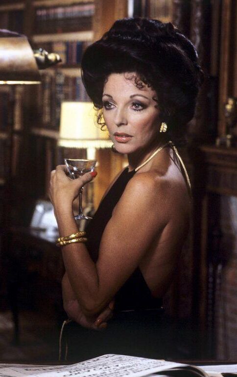 JOAN COLLINS