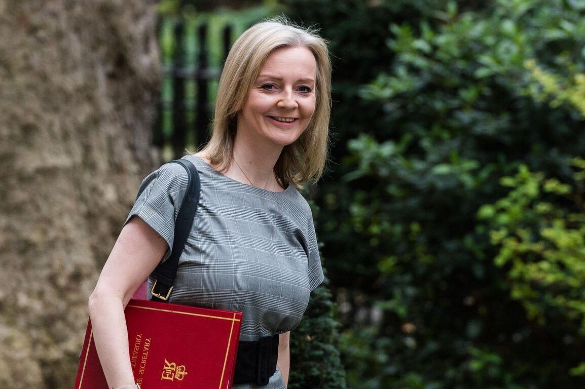 LIZ TRUSS