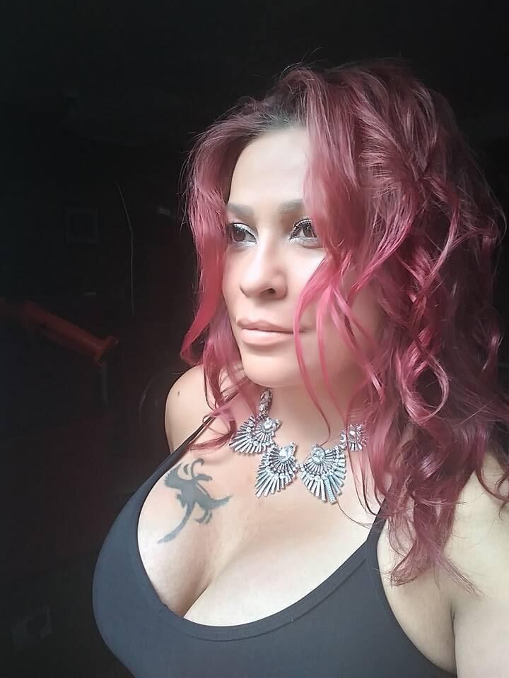 Sexy Latina Milf N Friends