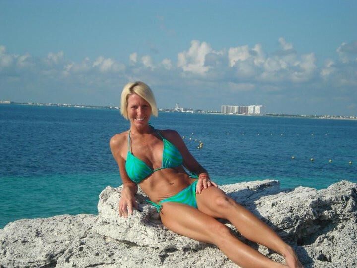 BikiniCollector's Gallery 
