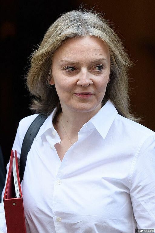 LIZ TRUSS