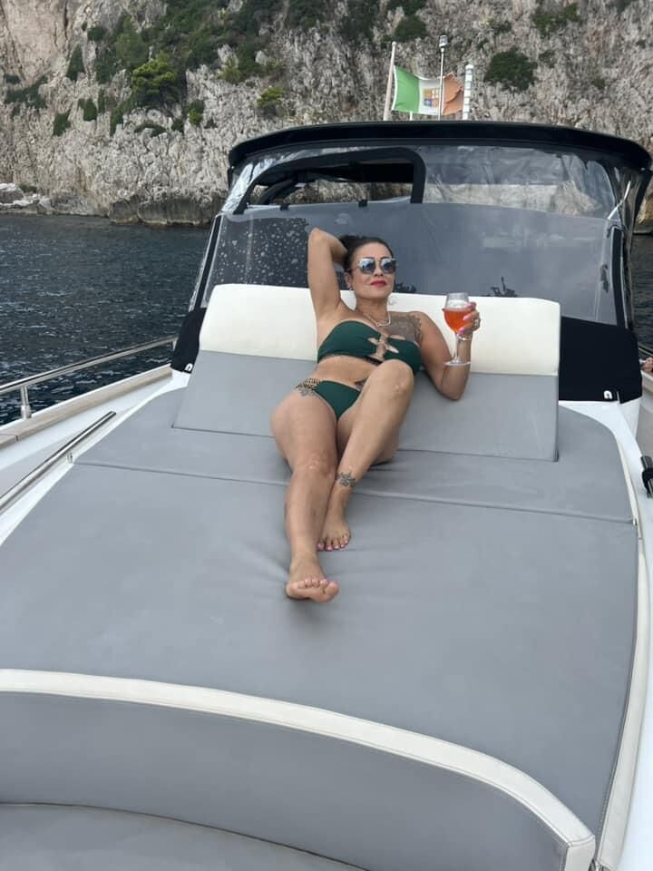 Sexy Latina Milf N Friends