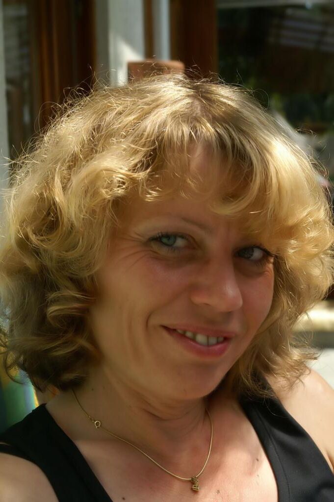 Meine Frau macht gerne die Beine breit (auch fuer andere)