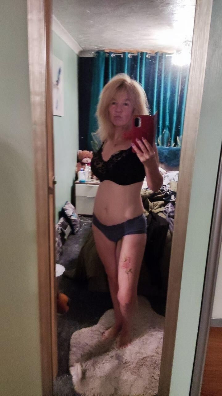 Gilf Hotwife Jill do Reino Unido