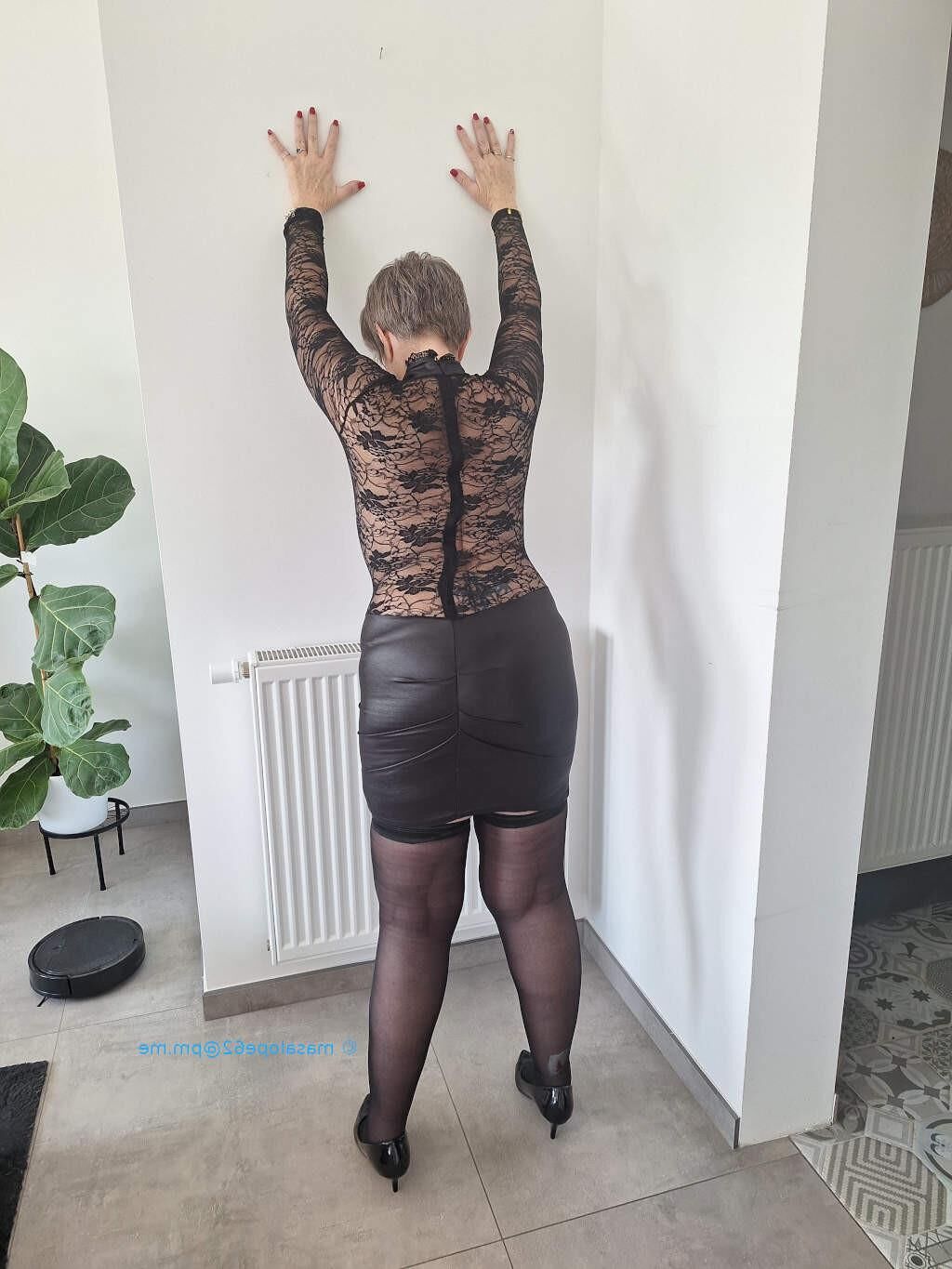 Derramar les amoureux du nylon et du noir