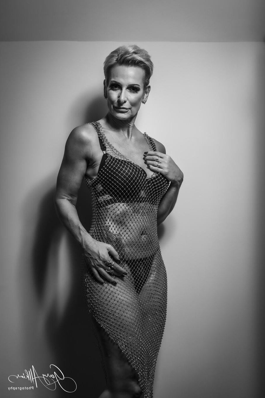 Caroline Thacker (Roo)
