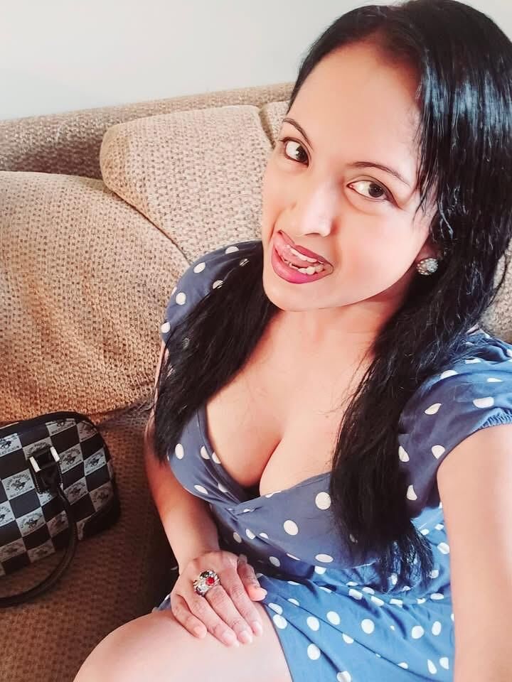 Sonali Rathnayaka Hot