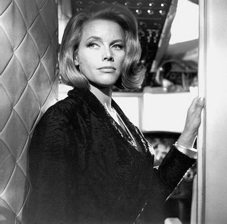 Honor Blackman