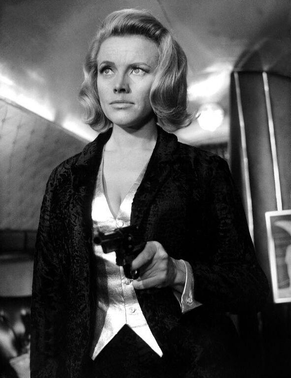 Honor Blackman