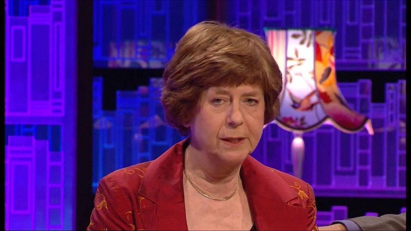 Pam Ayres