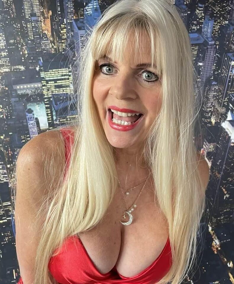 Kim Holland