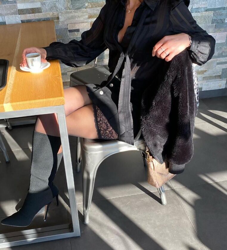 Medias de milf francesas upskirts en público