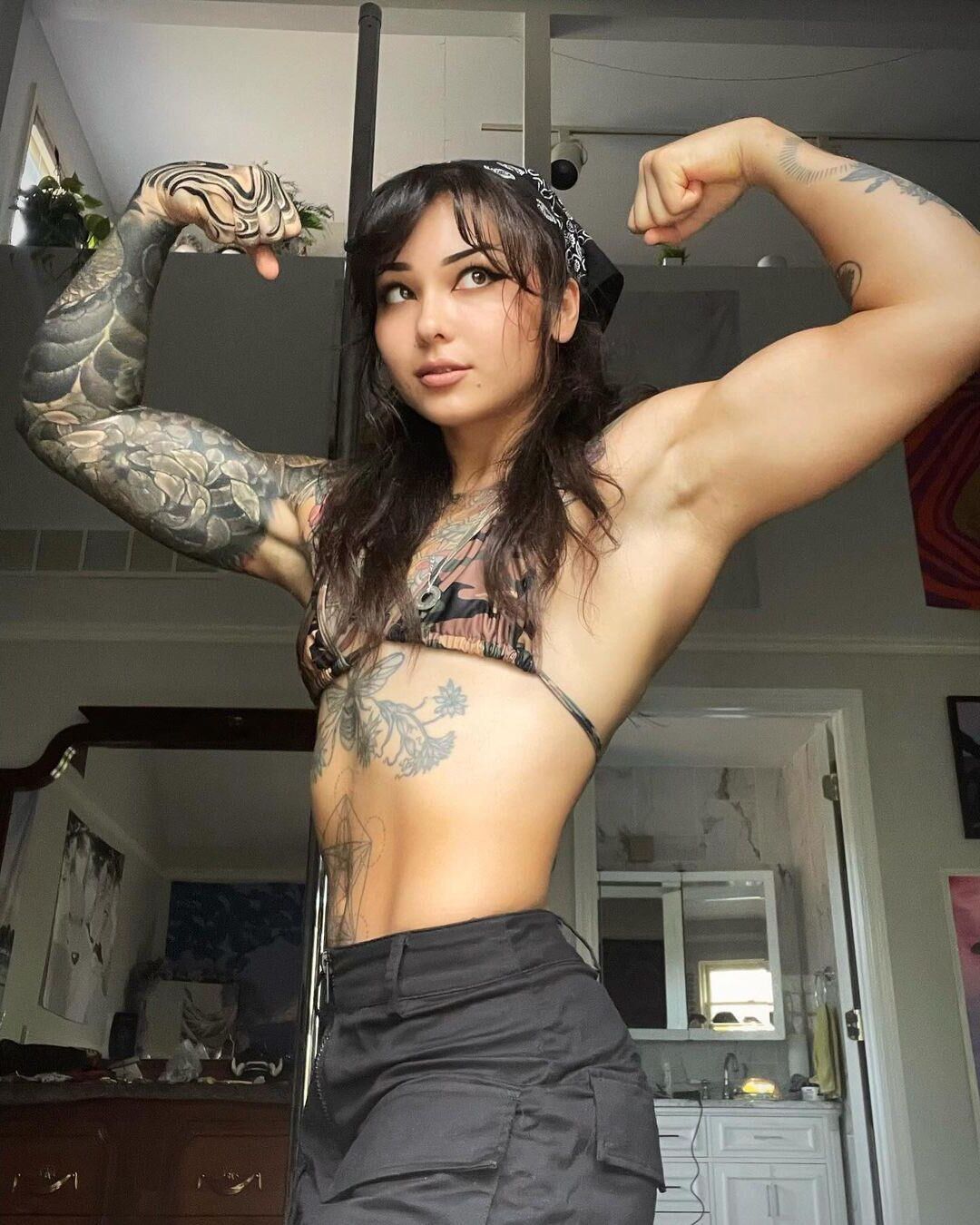 More sexy armpits