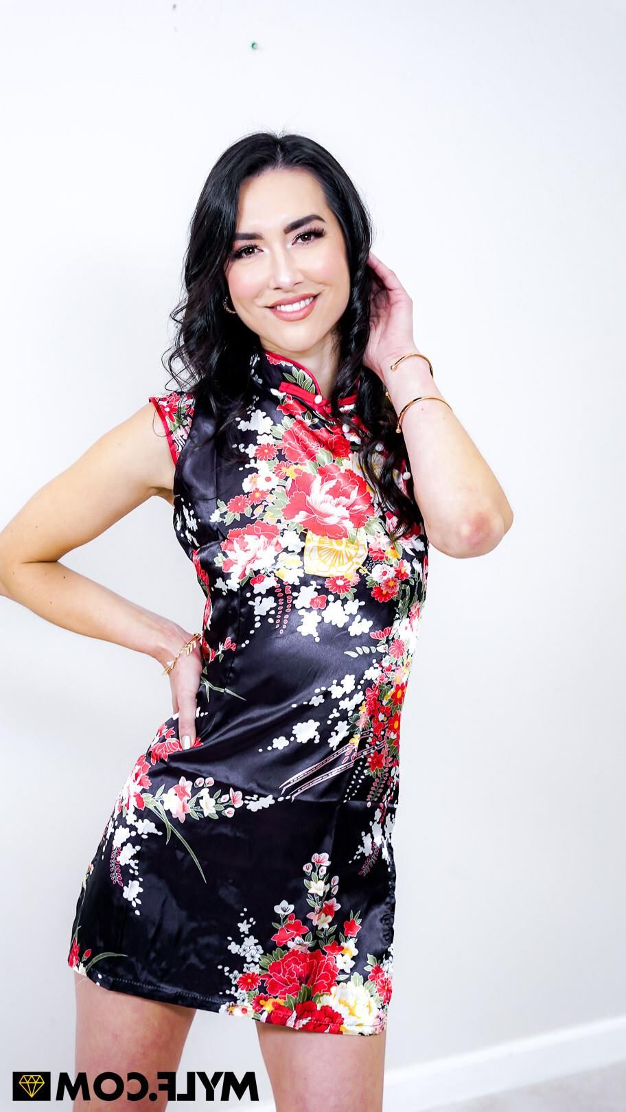 Isabel Love Yo Spmommy enseñará cómo complacer a su esposa