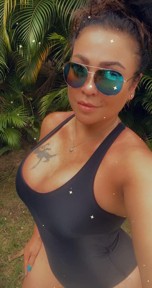 Sexy Latina Milf