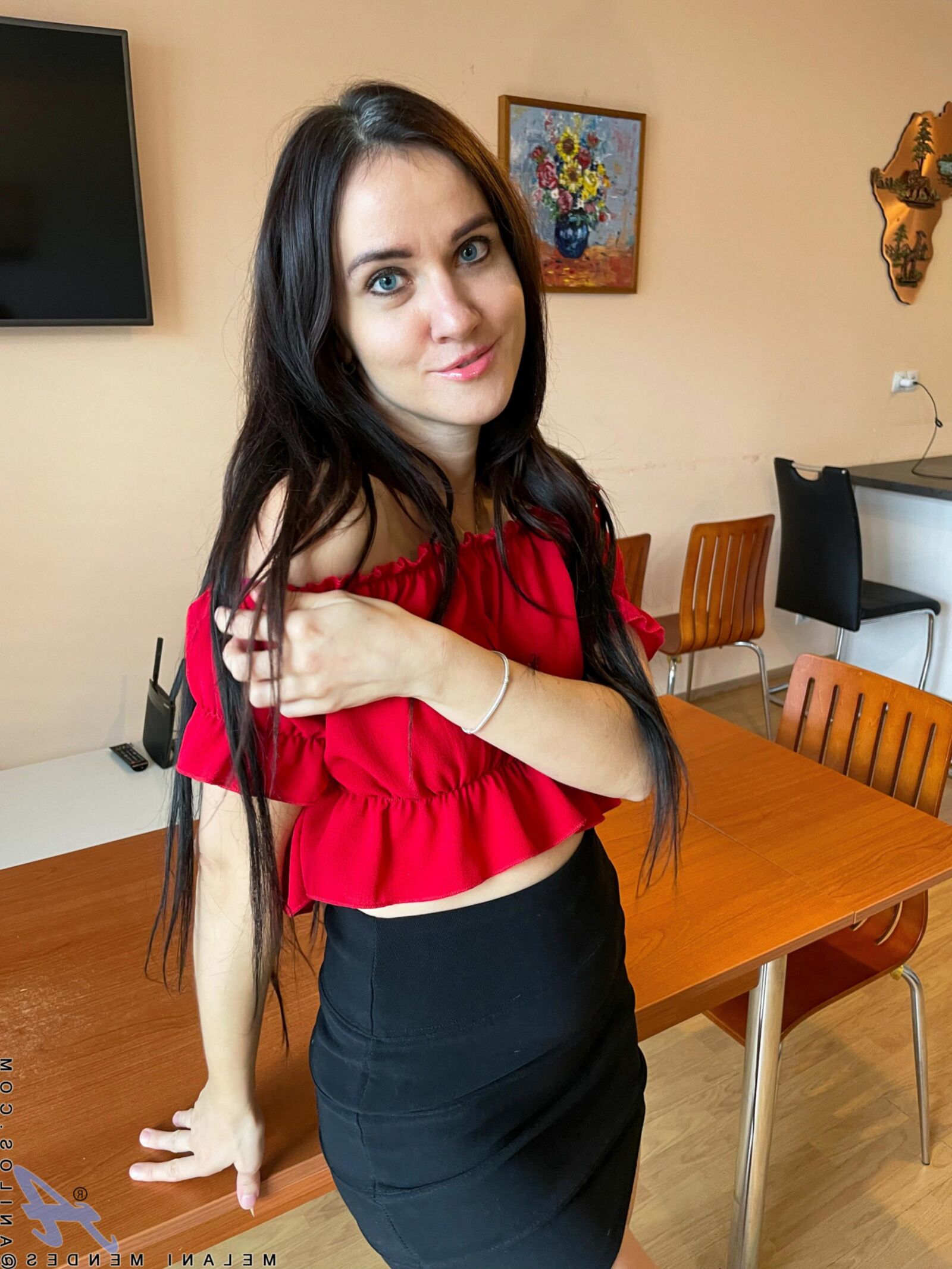 Melani Mendes yo PUSSY PERFECTION