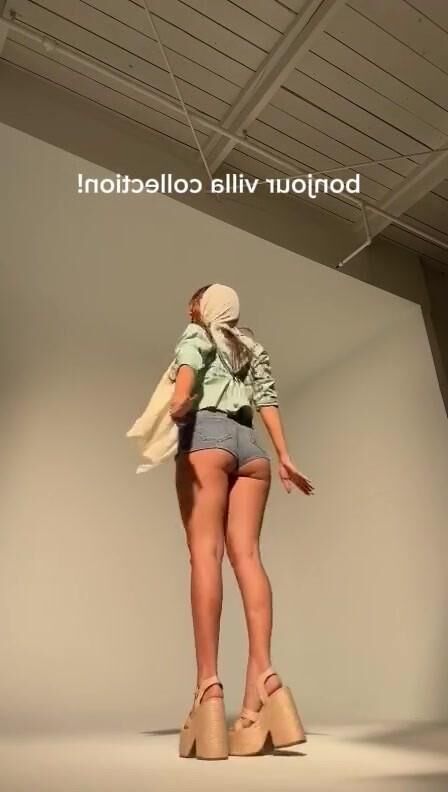 Случайный