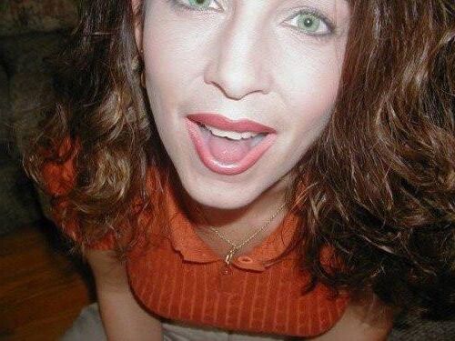 Sexy Hotwife Amanda C de VA