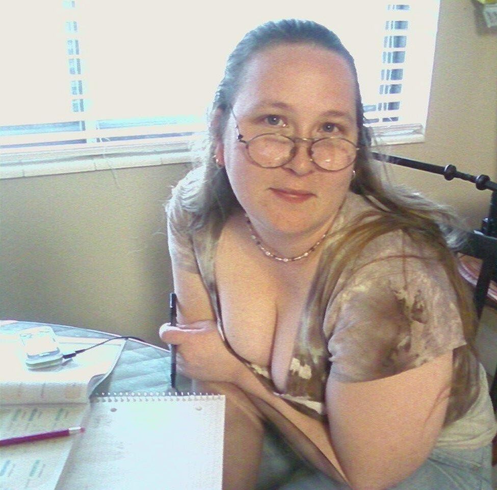 Chubster Hotwife Danielle