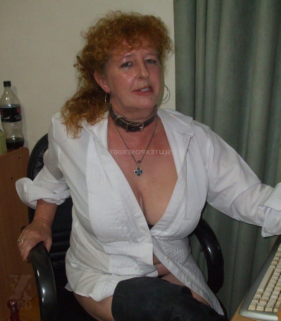 Hotwife peituda Carol M