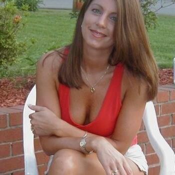 Sexy Hotwife Amanda C de VA