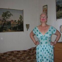 Svetlana elegante e quente de Moscou