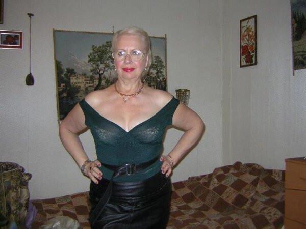 Svetlana elegante e quente de Moscou