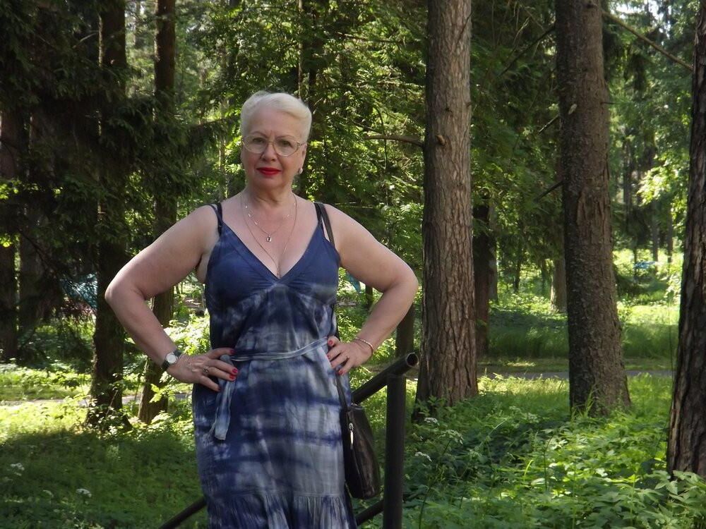 Svetlana elegante e quente de Moscou