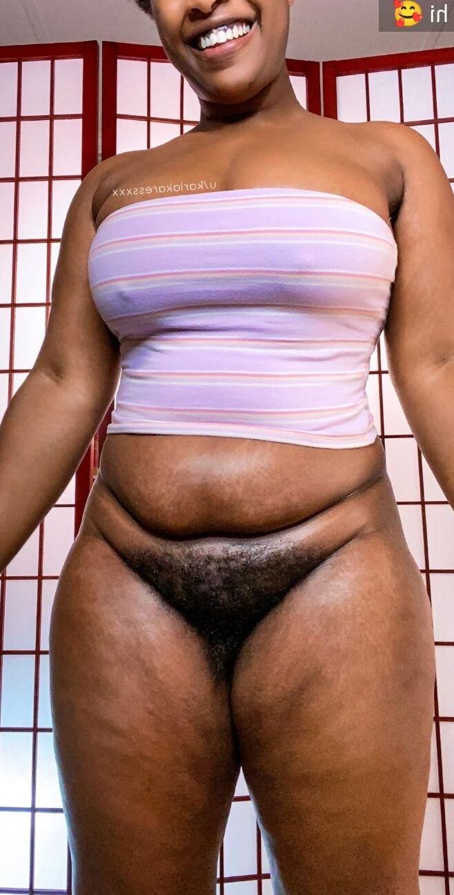Pusado peludo Ebony grueso