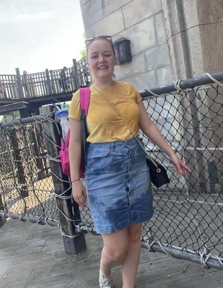 Meine mollige blonde Tochter zu wichsen