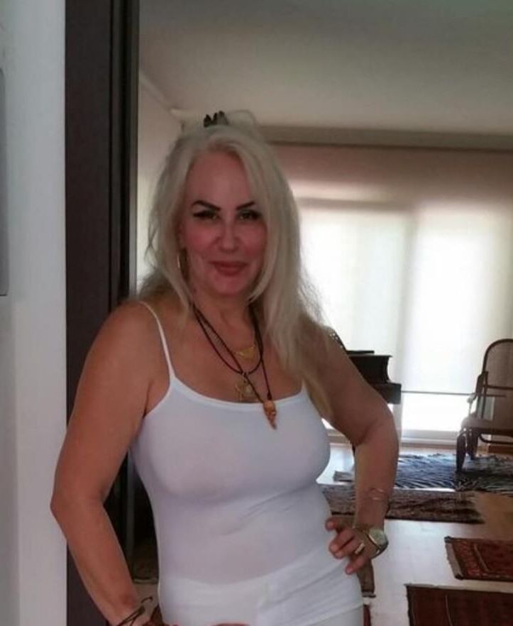 Milf ville