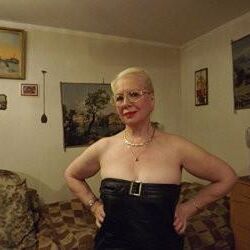 Svetlana elegante e quente de Moscou